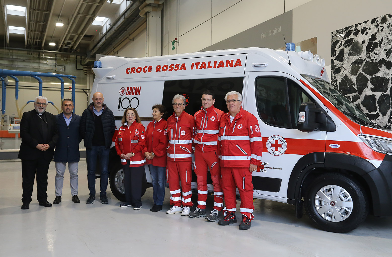 SACMI dona una nuova ambulanza alla Croce Rossa di Imola